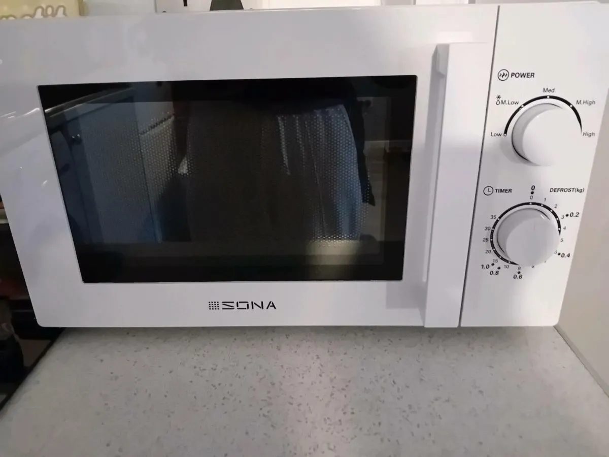SONA Microwave Oven - Image 1