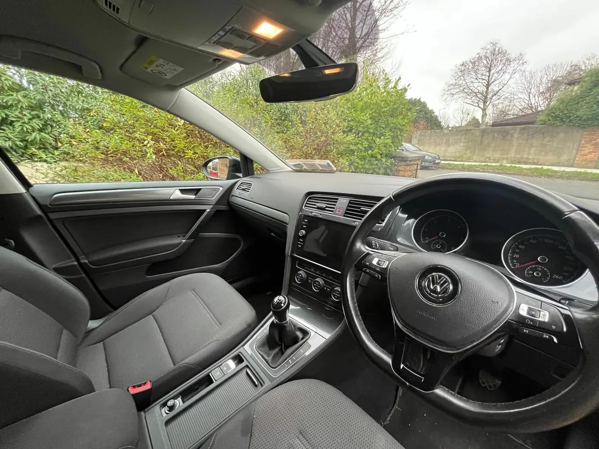 Volkswagen Golf 2017 - Image 3