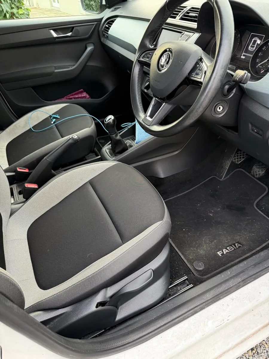 Skoda Fabia Ambition - Image 3