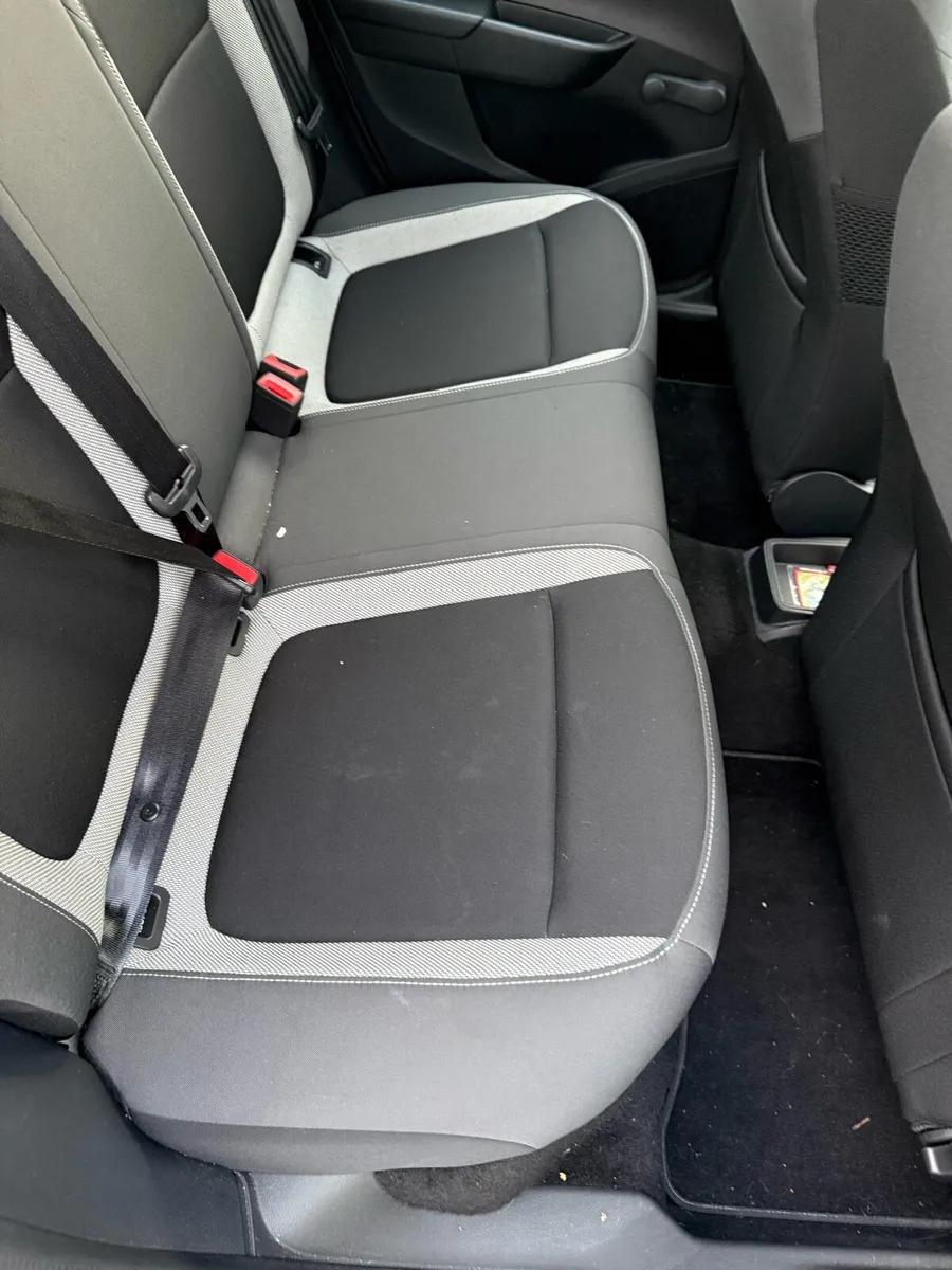 Skoda Fabia Ambition - Image 4