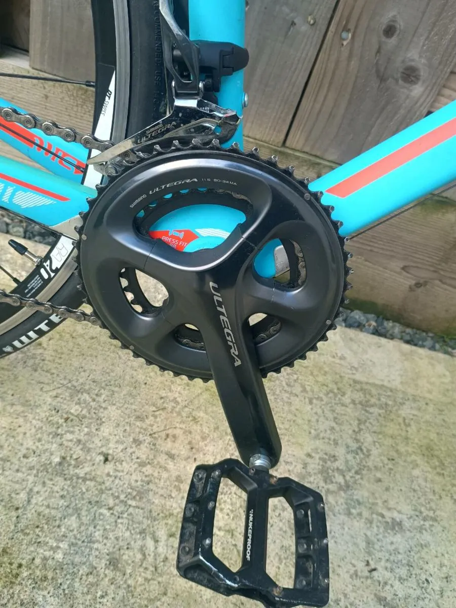 Cube Axial Race Full Carbon 47cm - Image 4