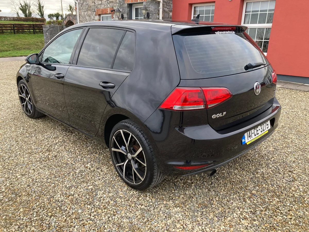Volkswagen Golf 2014 Petrol Automatic 1.2 - Image 3