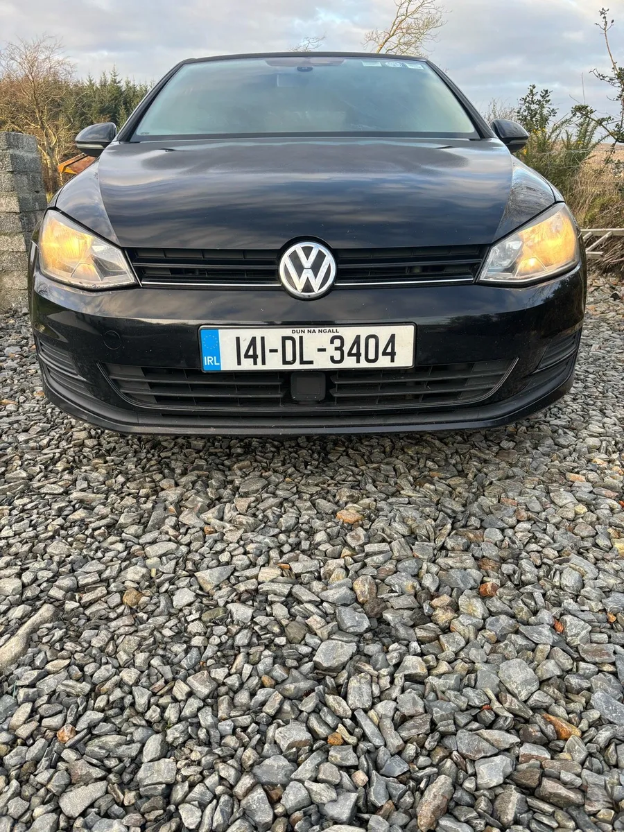 2014 Volkswagen Golf - Image 1
