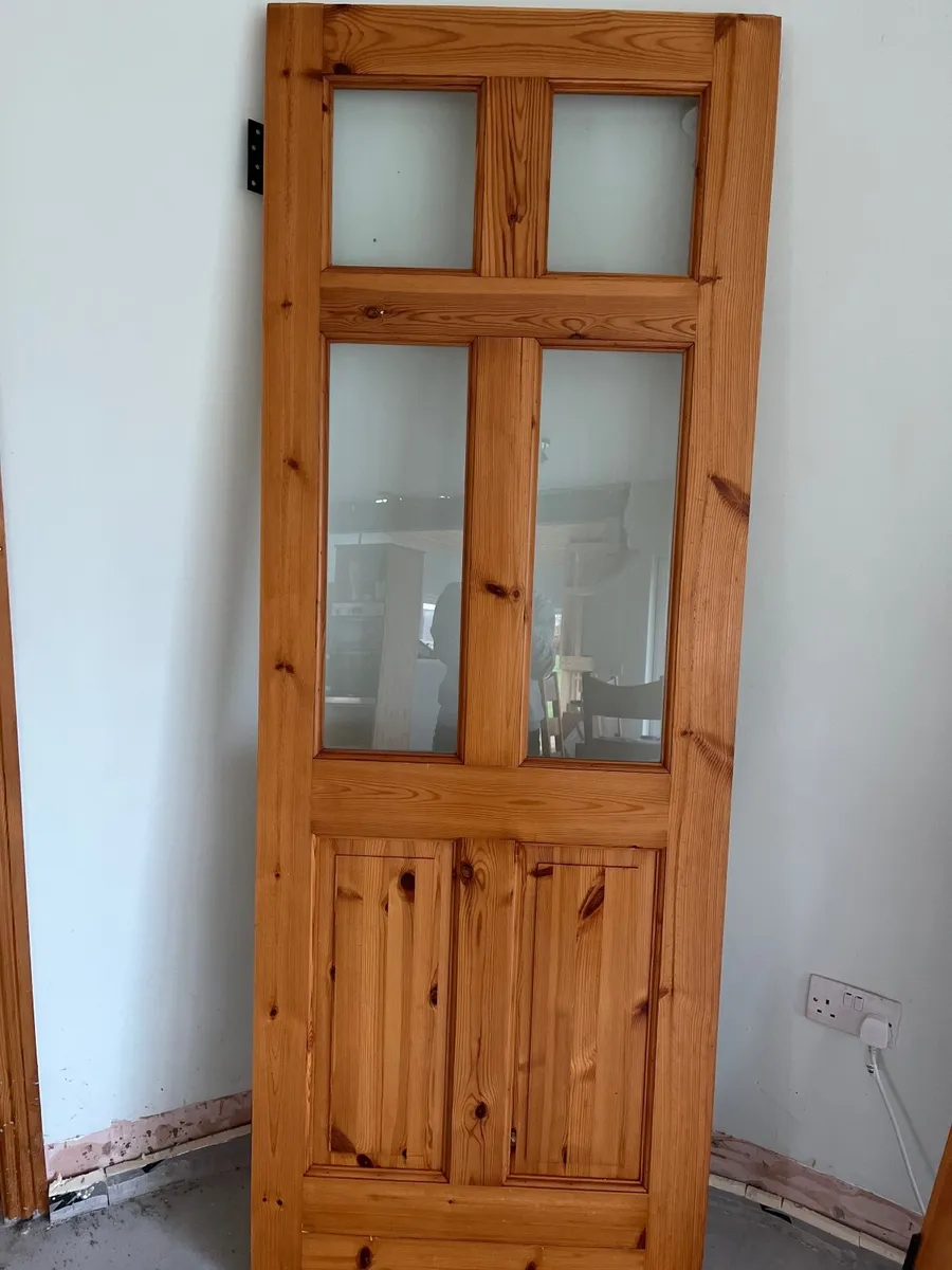 Solid wood internal doors with glass panels - Image 2