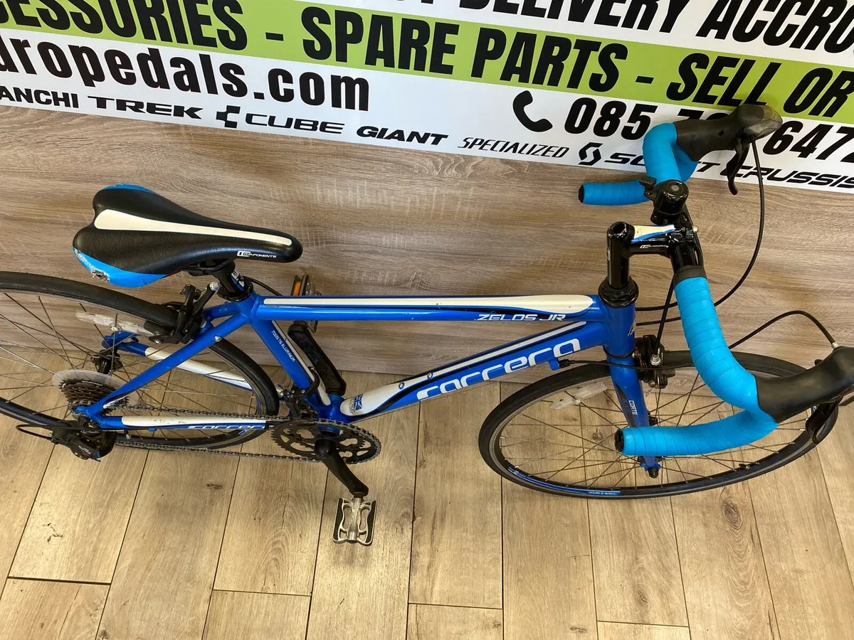 Carrera TDF jr.race road Bike (like new) - Image 3