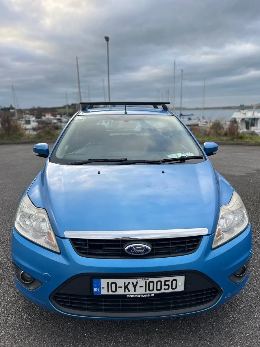 Ford Focus 2010 - Image 1