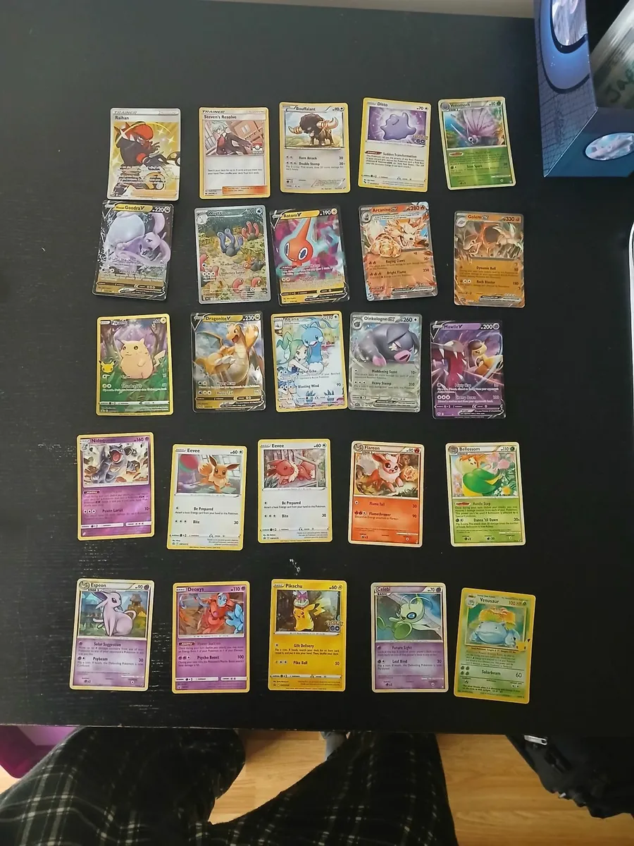 100 Pokemon Cards - Image 3