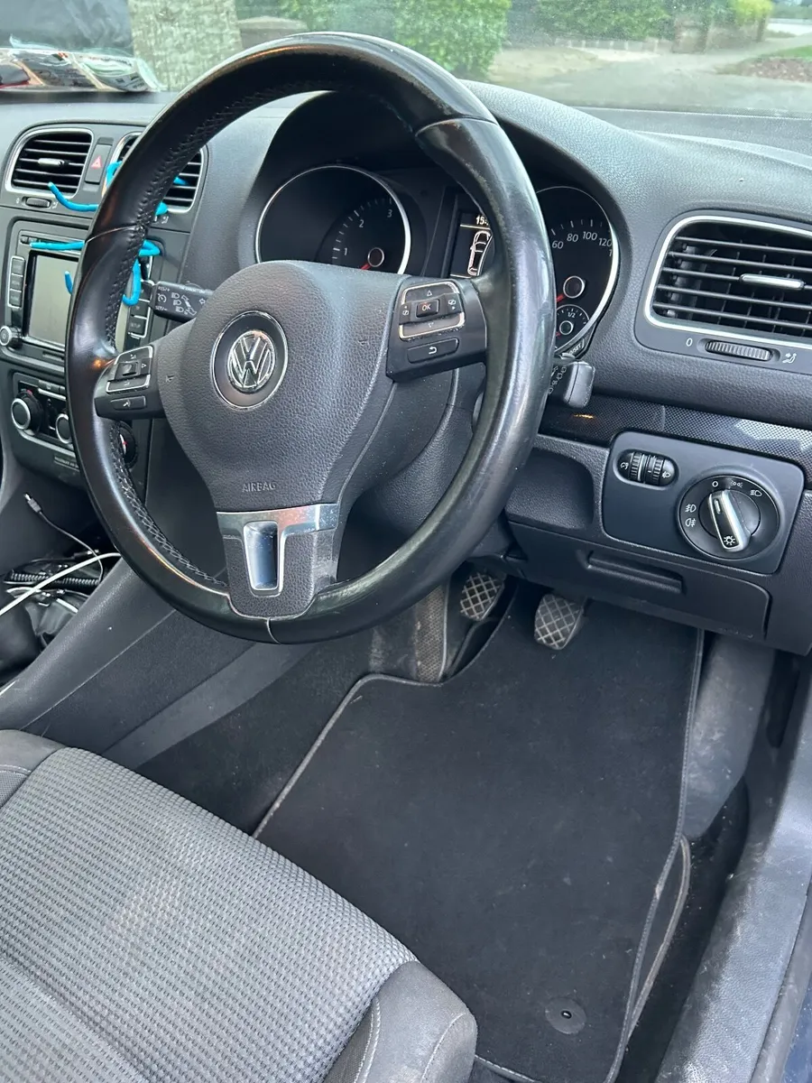 Volkswagen Golf 2012 - Image 4