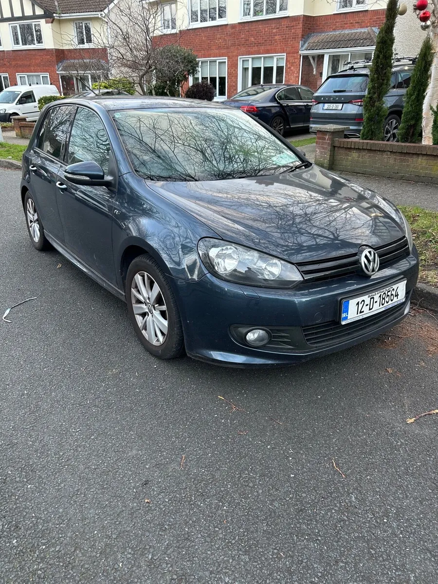 Volkswagen Golf 2012 - Image 1