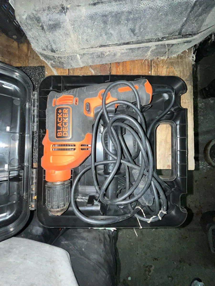 Black+Decker Hand Drill - Image 2