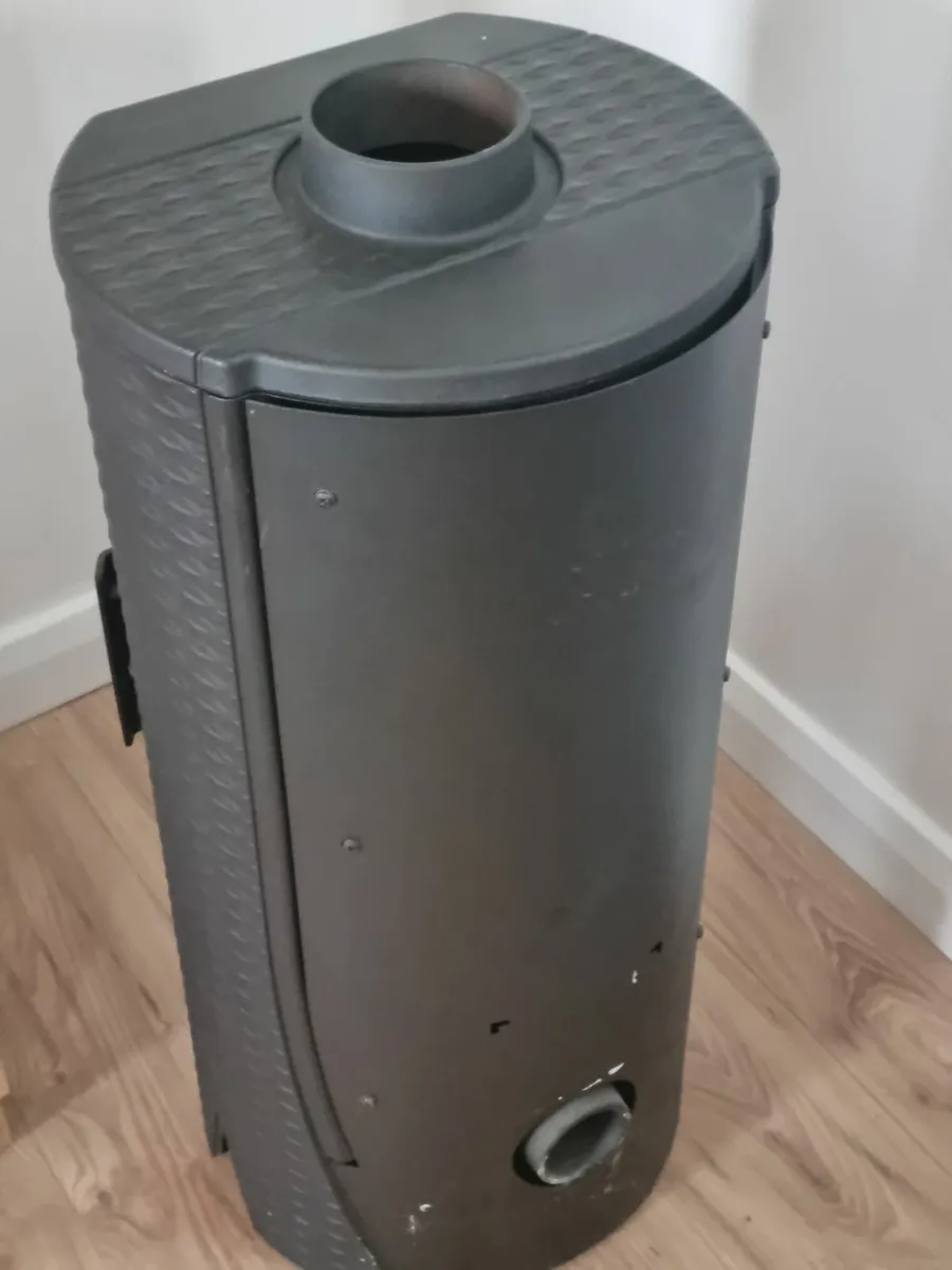 Wood Burning Stove. - Image 1