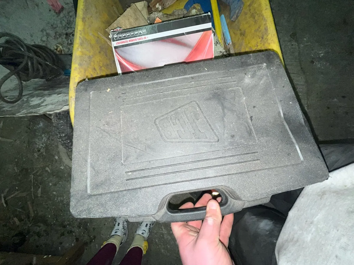 JCB Hand Drill - Image 2