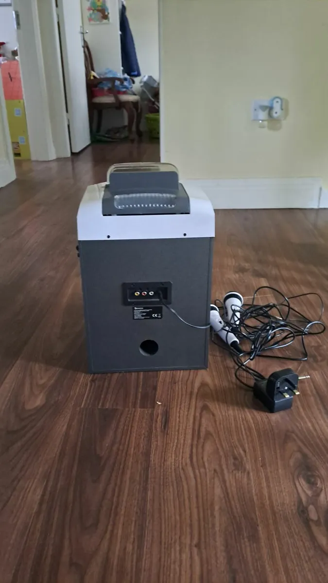 Karaoke machine - Image 4