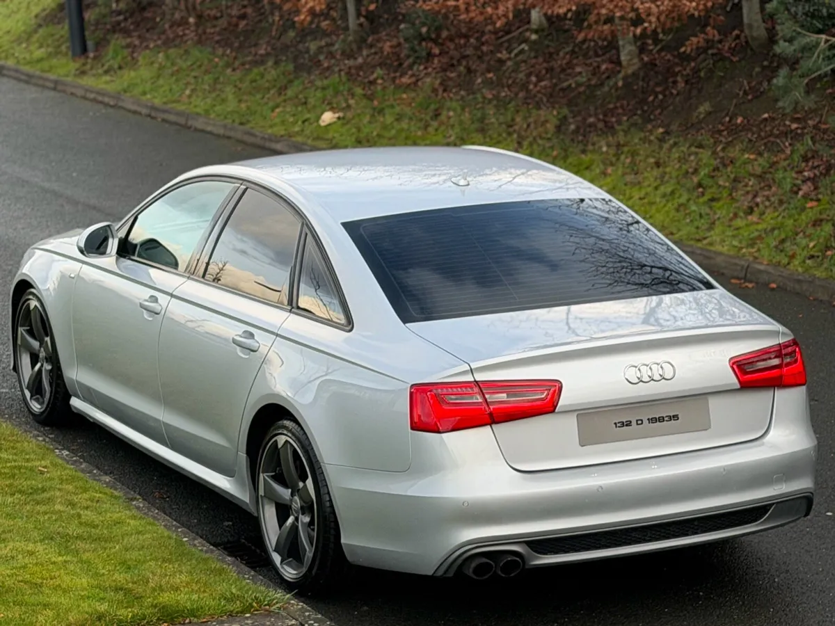 Audi A6 2.0Tdi Black Edition S line 2013. - Image 4