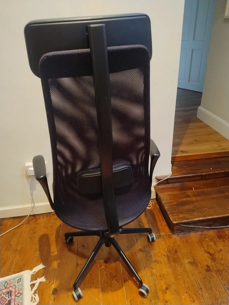 Free office chair - Image 2