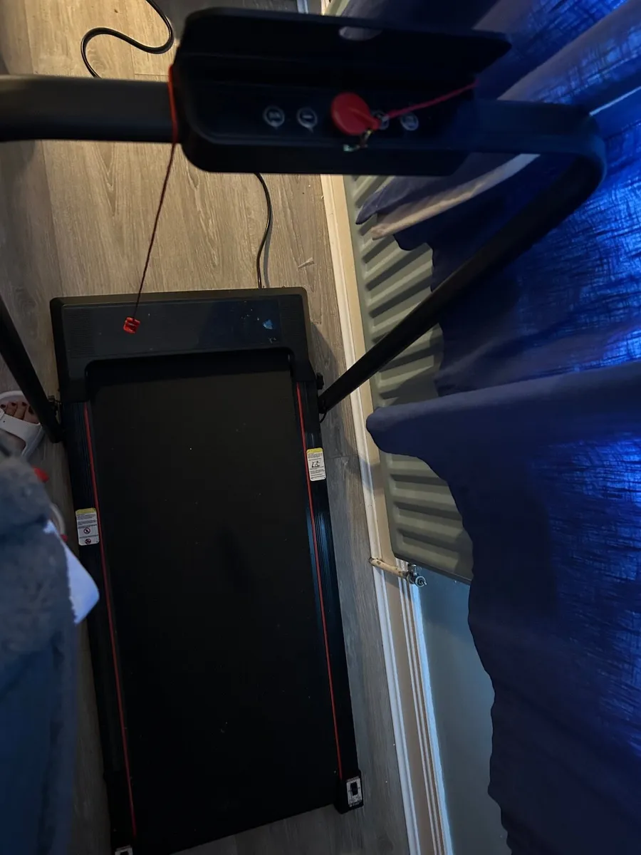 Treadmill - Image 2
