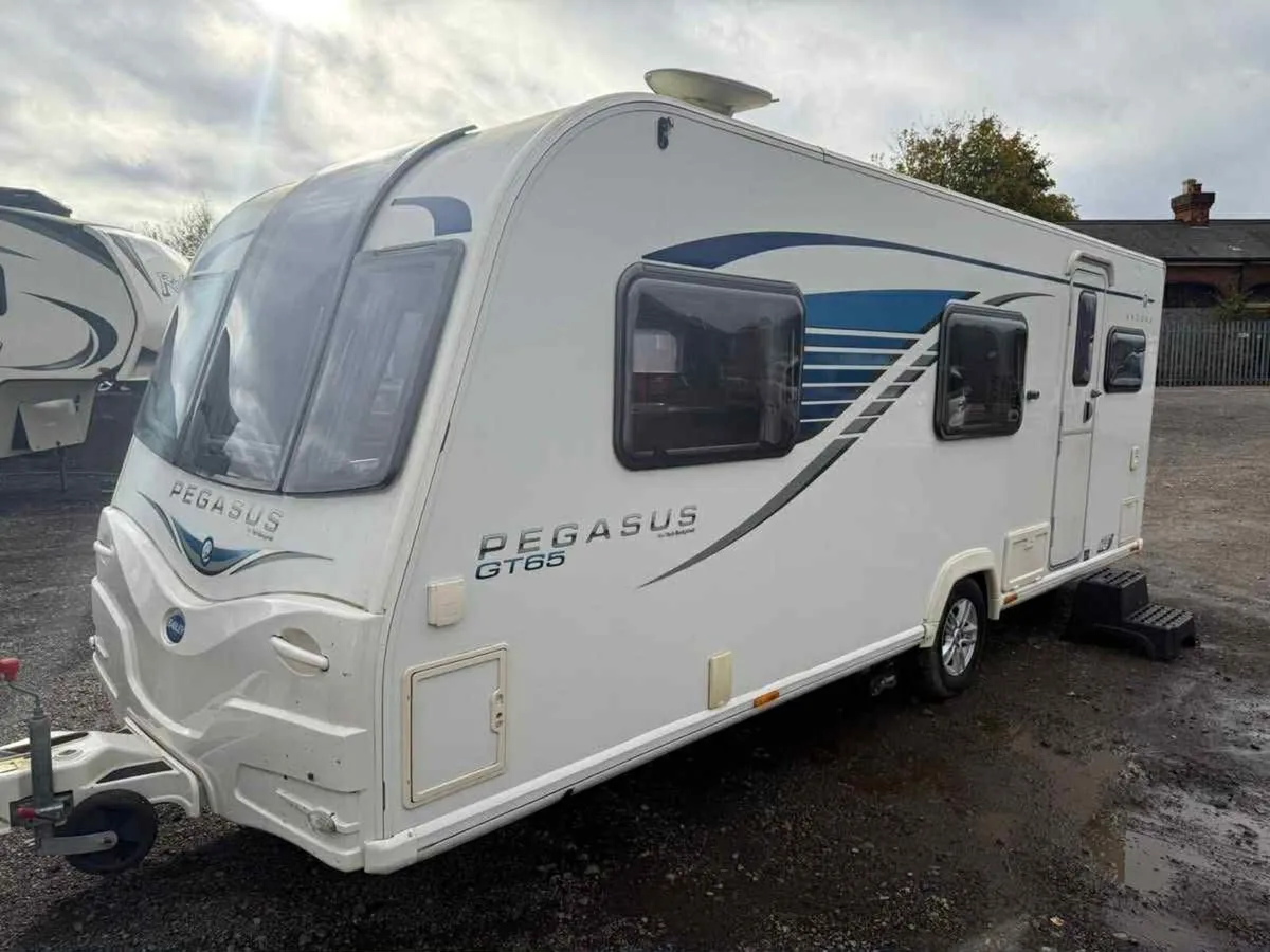 Bailey Pegasus 6 Berth Fixed Bunk Caravan - Image 1