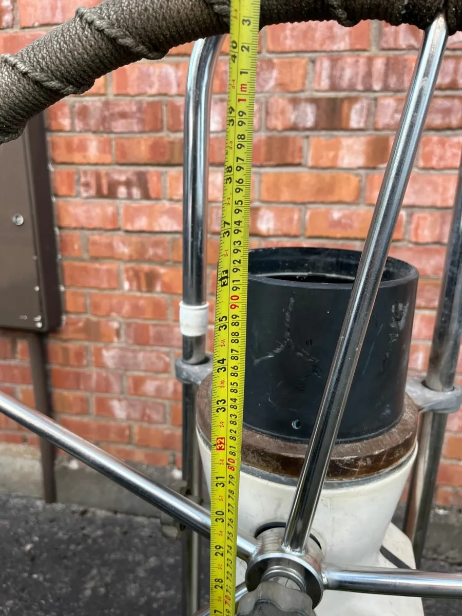Boat wheel steering pedestal - Image 2