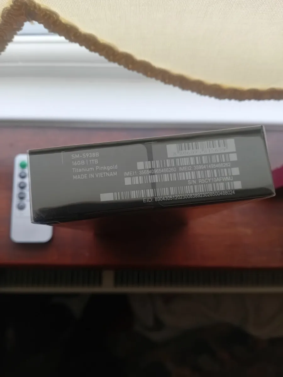 Samsung s25 ultra 1tb - Image 4