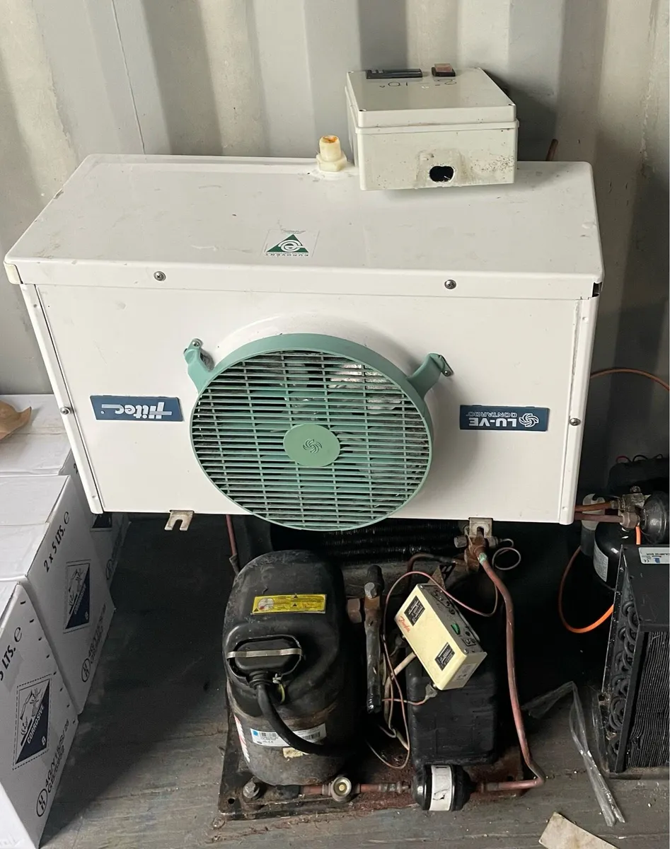 Used pub equipment - Image 1