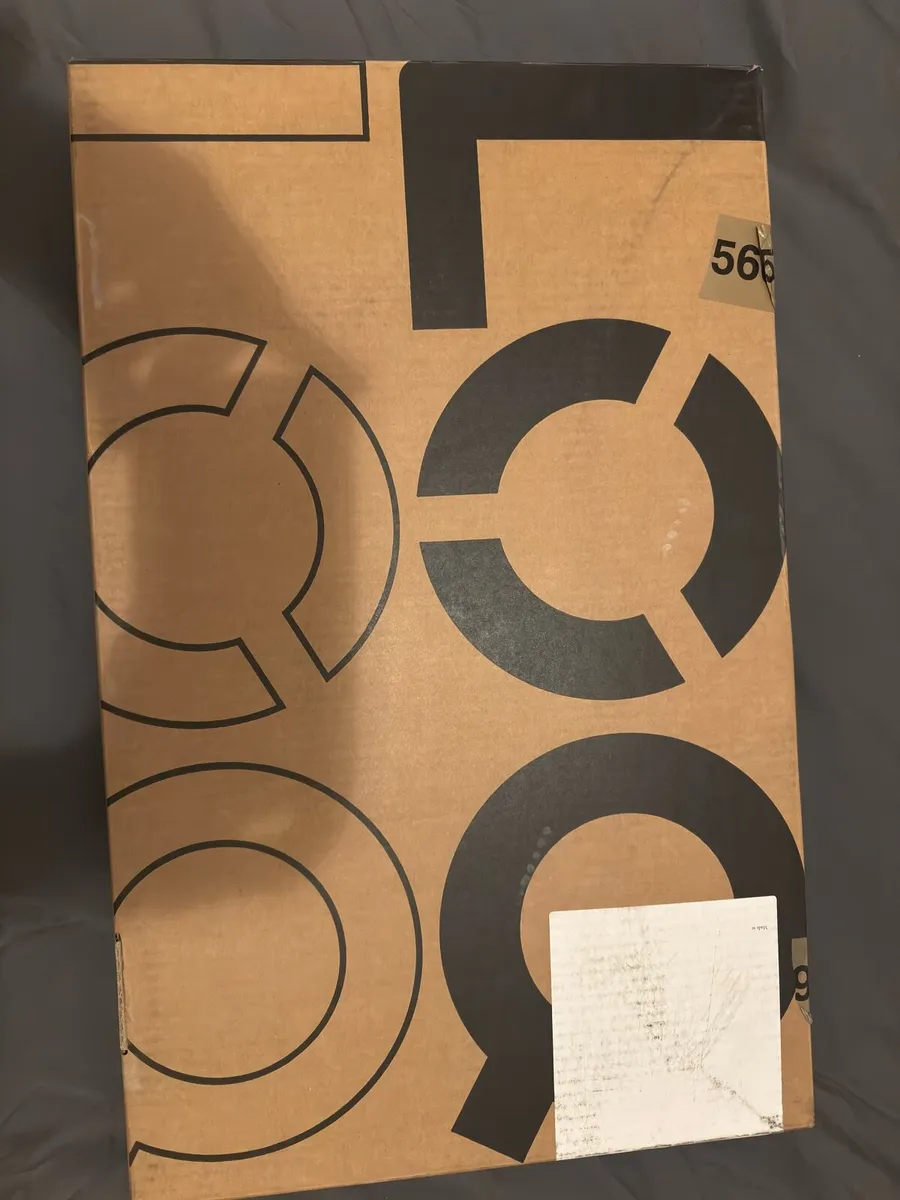 Lenovo LOQ 17i - Image 2