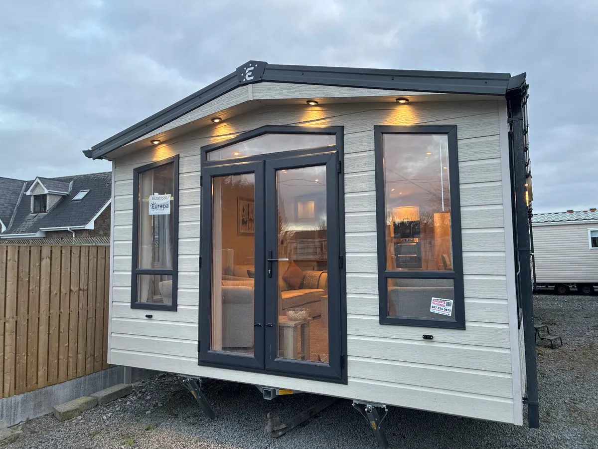 2026 MODEL RESIDENTIAL LODGE   42X13X2BED - Image 1