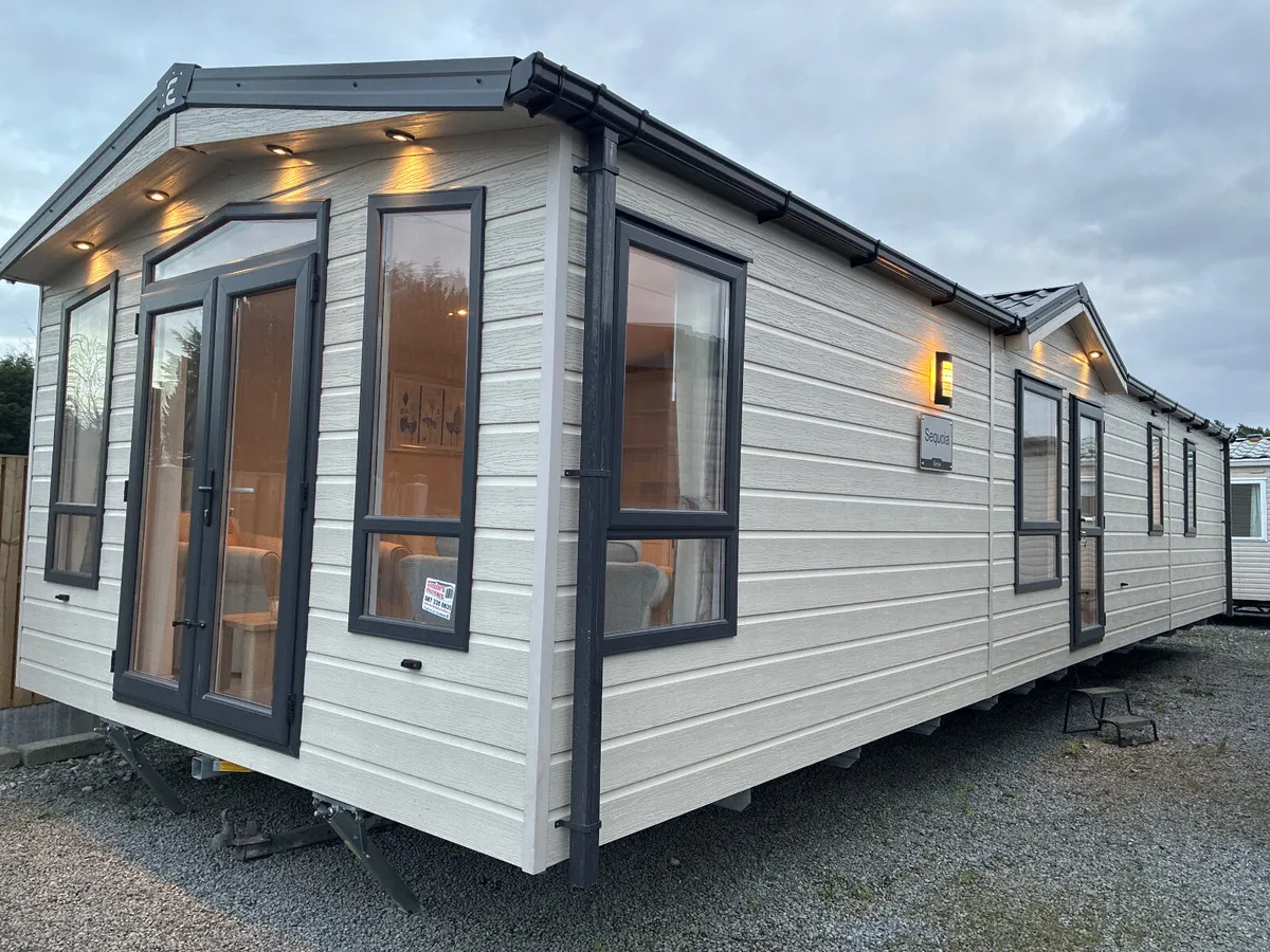 2026 MODEL RESIDENTIAL LODGE   42X13X2BED - Image 2