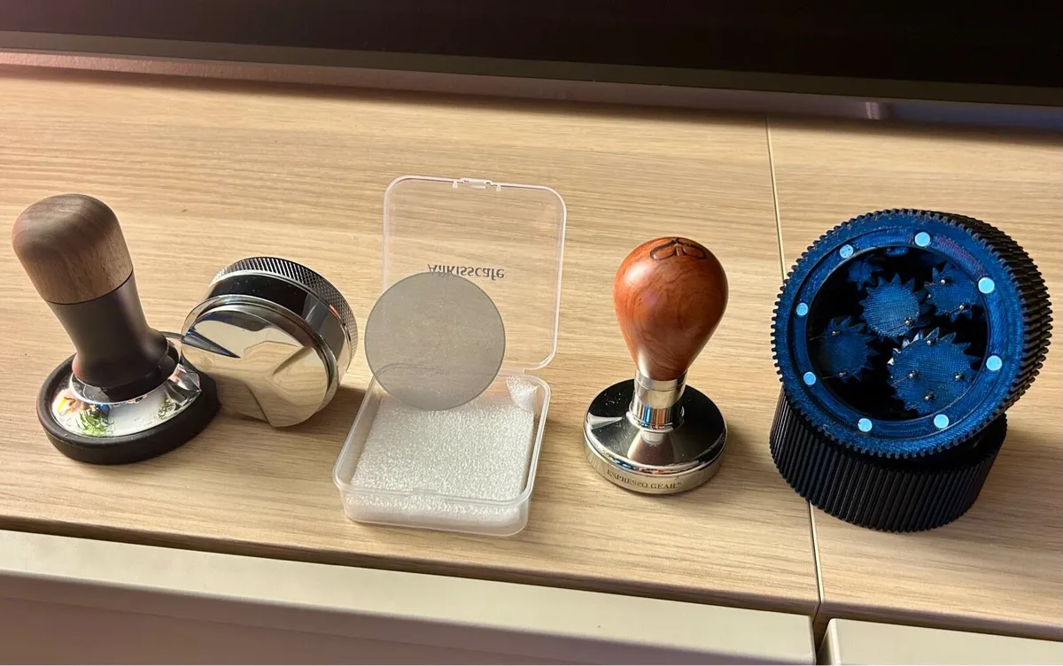 Coffee Tamper + accessories 58mm - Image 1