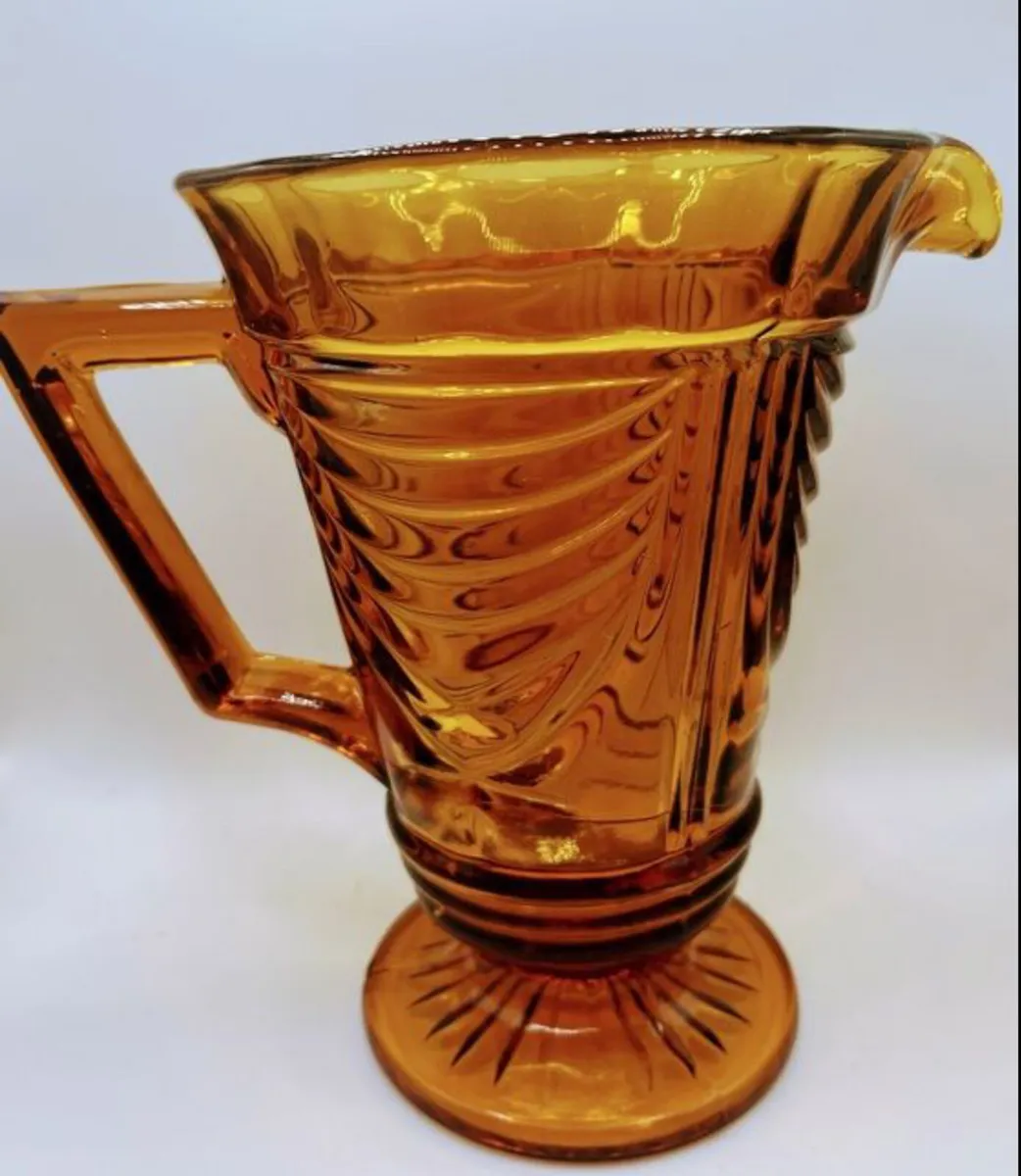 Large 1930s Art Deco Amber Glass Jug - Image 2