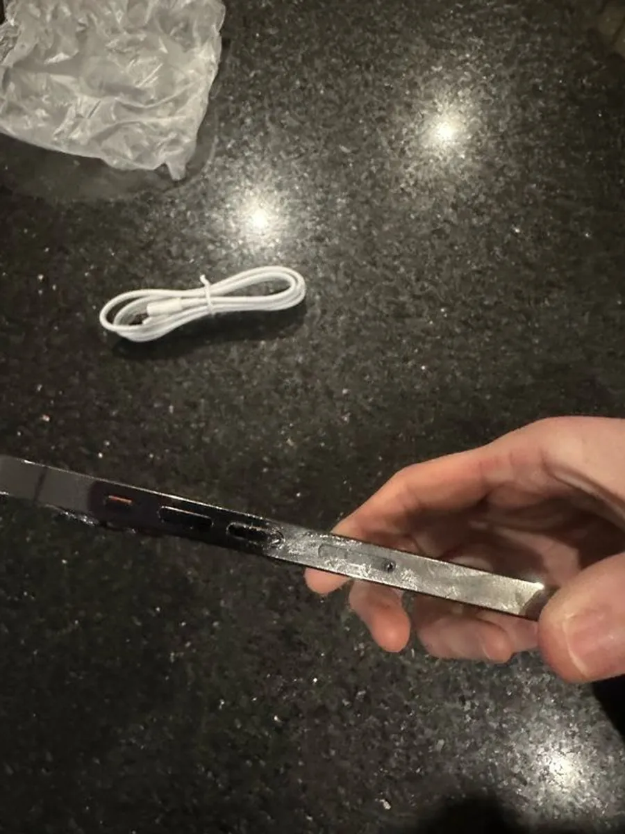 iPhone 13 Pro Max - Image 2