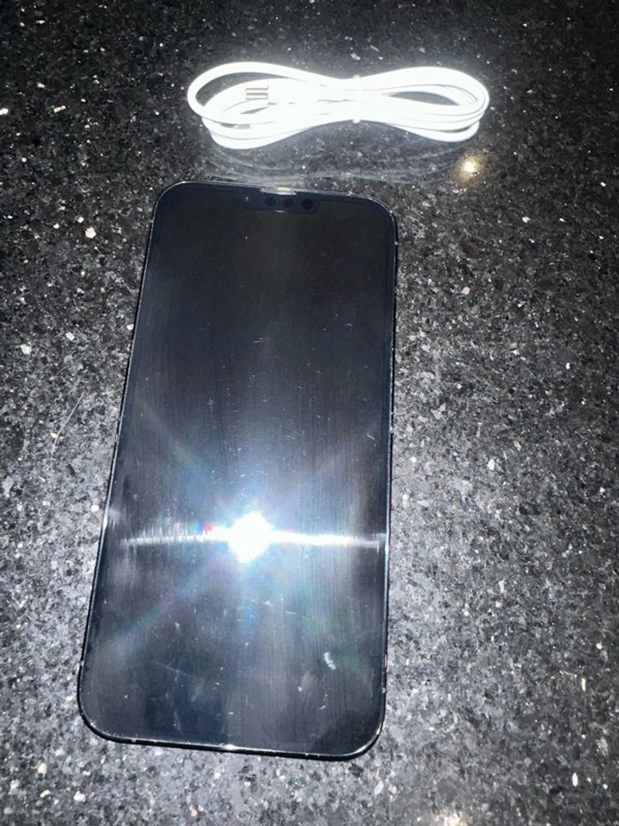 iPhone 13 Pro Max - Image 3