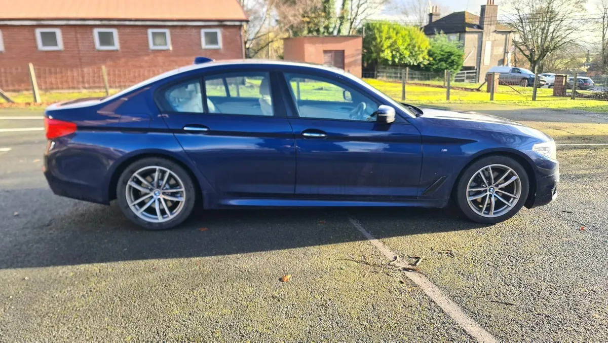 BMW 5-Series 2017 - Image 1