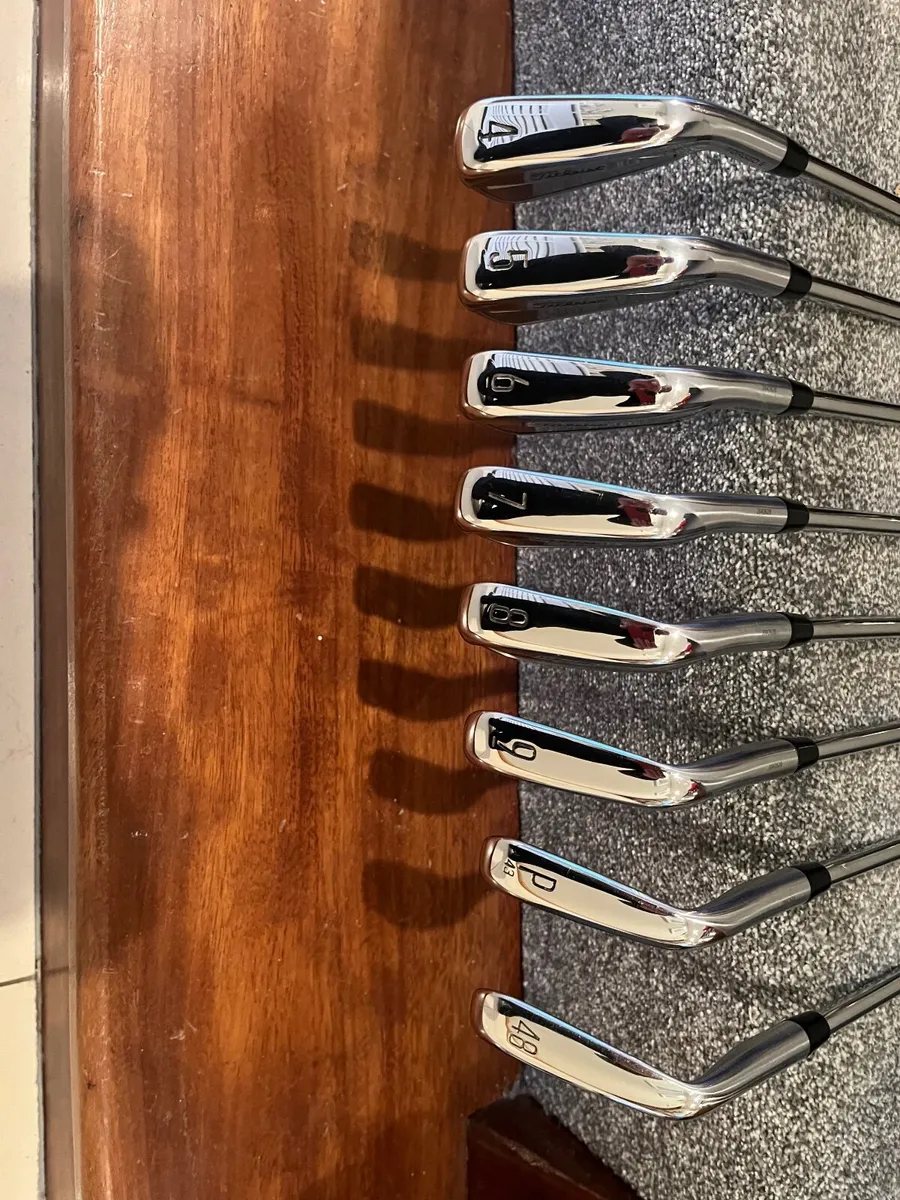 Titleist T200 Irons 4 to GW (8 Clubs) - Image 1