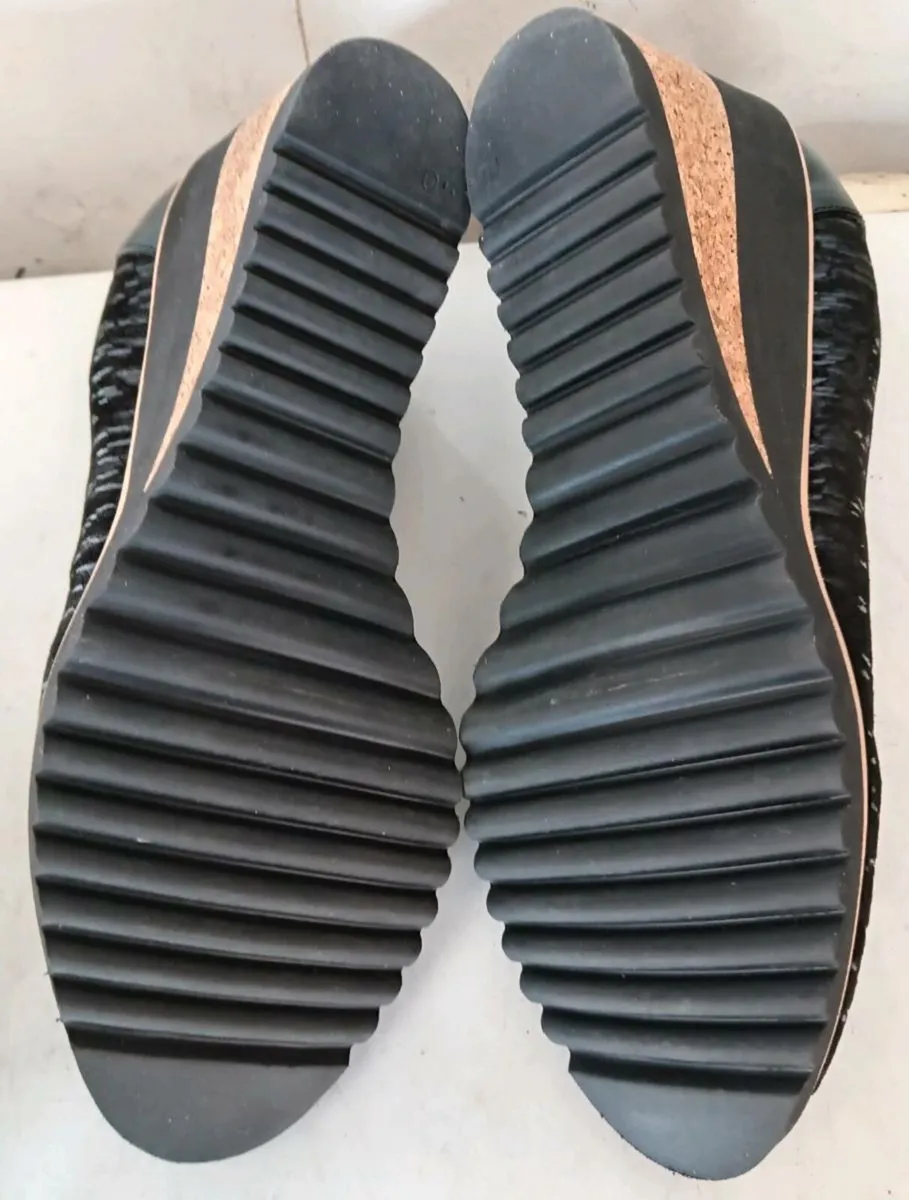 Bioeco By Arka Ladies Black Wedges - Image 2