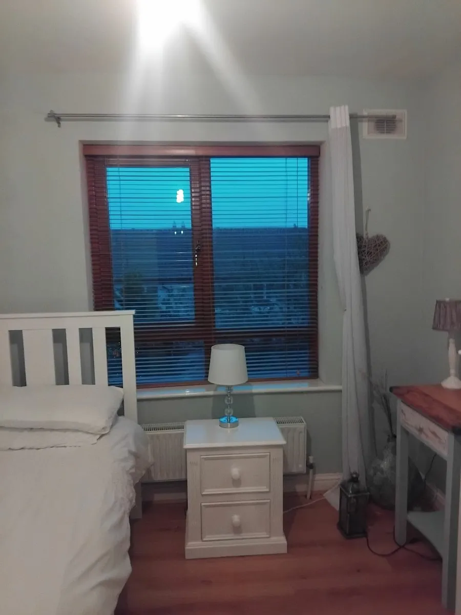 Single Bed - Image 2