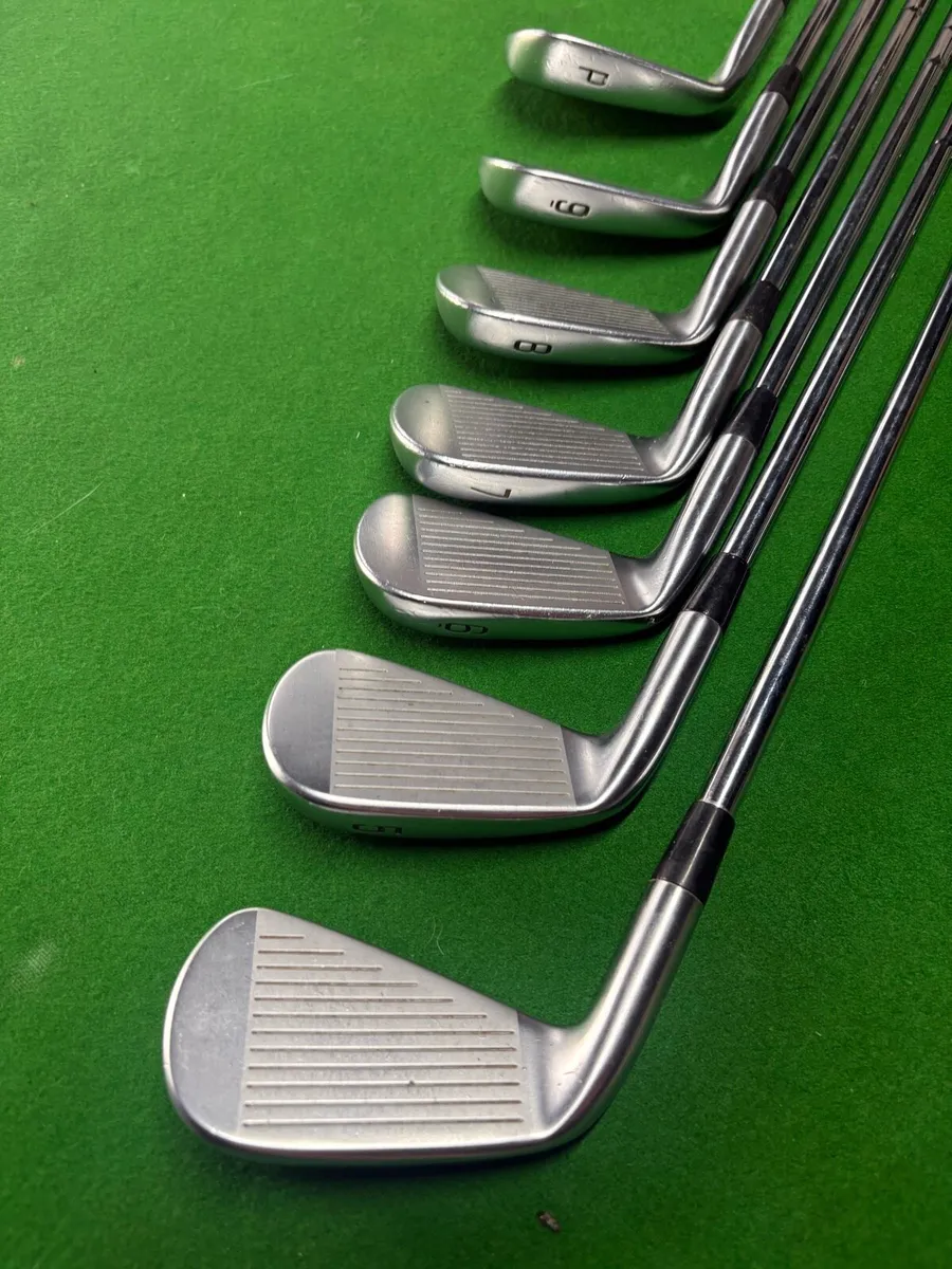 Mizuno jpx 921 irons stiff shaft combo set - Image 2