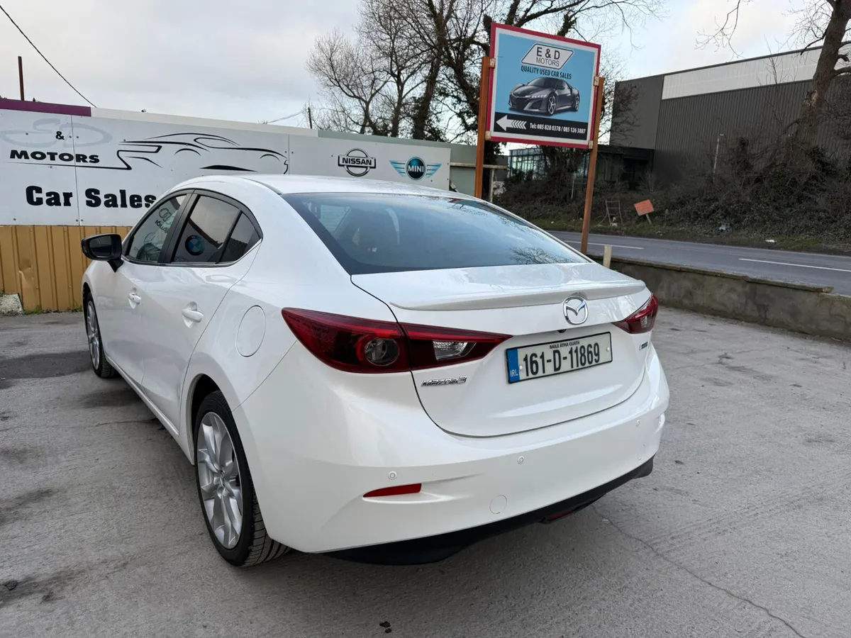 161 Mazda 3 2.2D PLATINUM White Pearl - Image 3