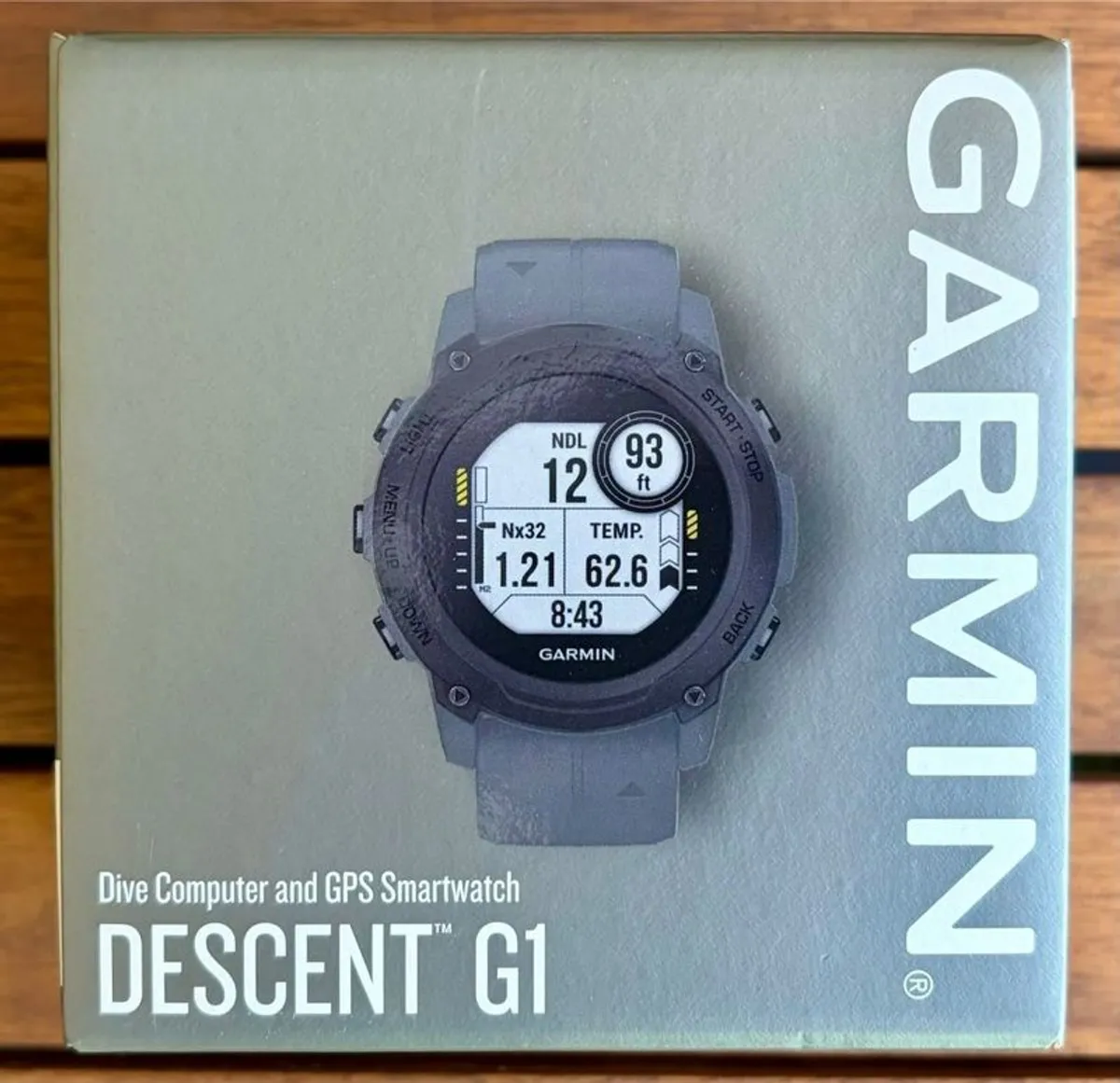Garmin Descent G1 Dive Watch LIKE NEW Condition with BONUSES! - Image 1