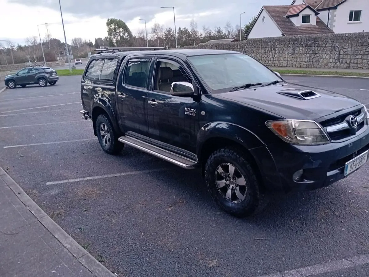 2007 Toyota hilux automatic 3,0 d4d - Image 2
