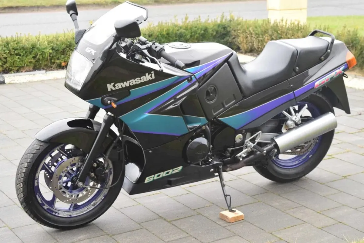 Kawasaki Gpx600 r Honda cb450 Cbr600f 1 - Image 2