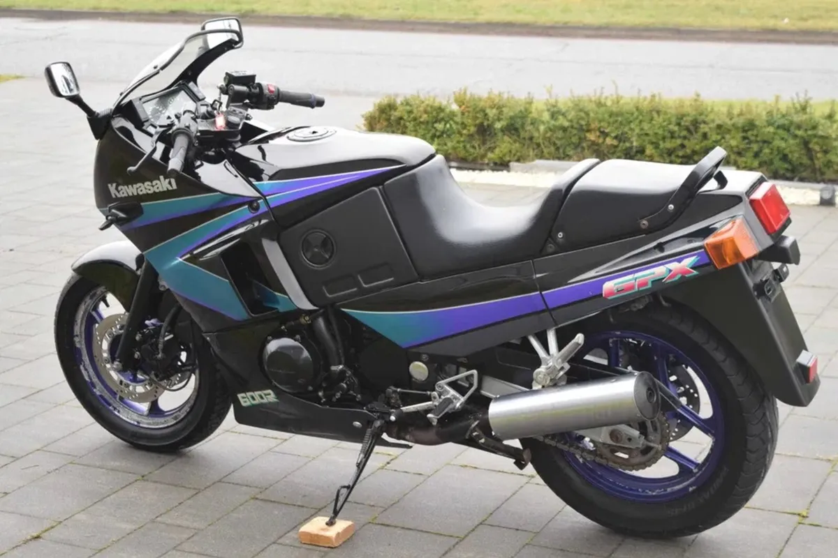 Kawasaki Gpx600 r Honda cb450 Cbr600f 1 - Image 3