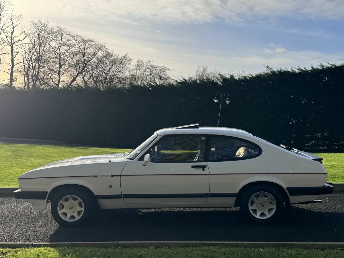 1987 Ford Capri 2.8i Special - Image 2