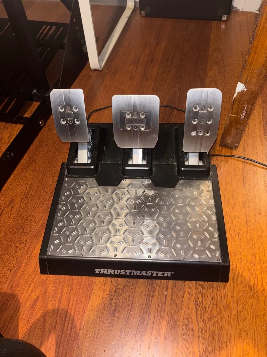 Racing pedals - Image 1