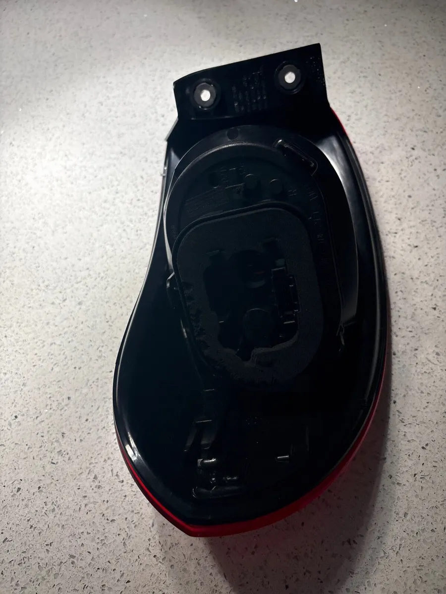 Taillight - Image 3