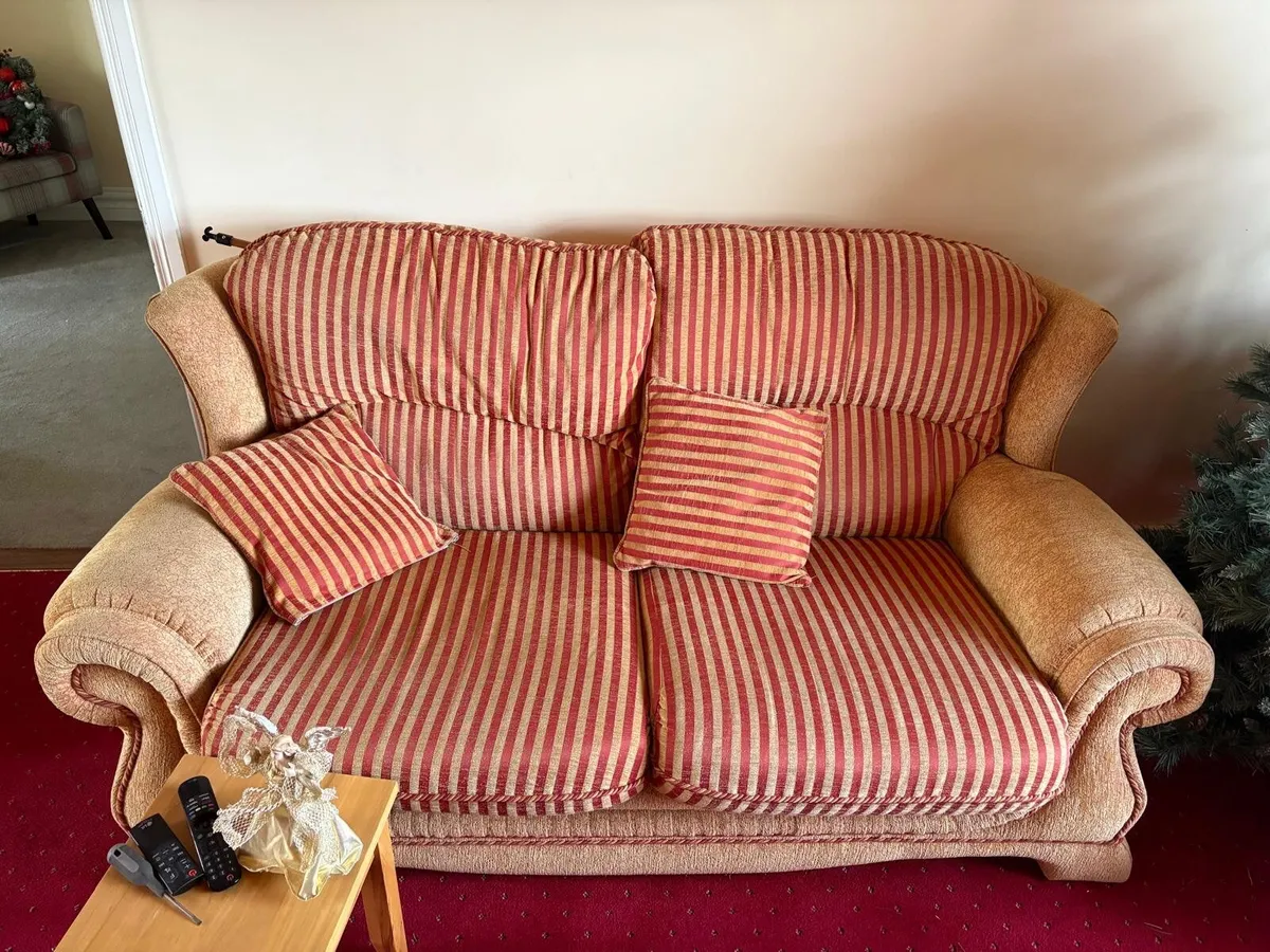 Furniture Suite - Image 4