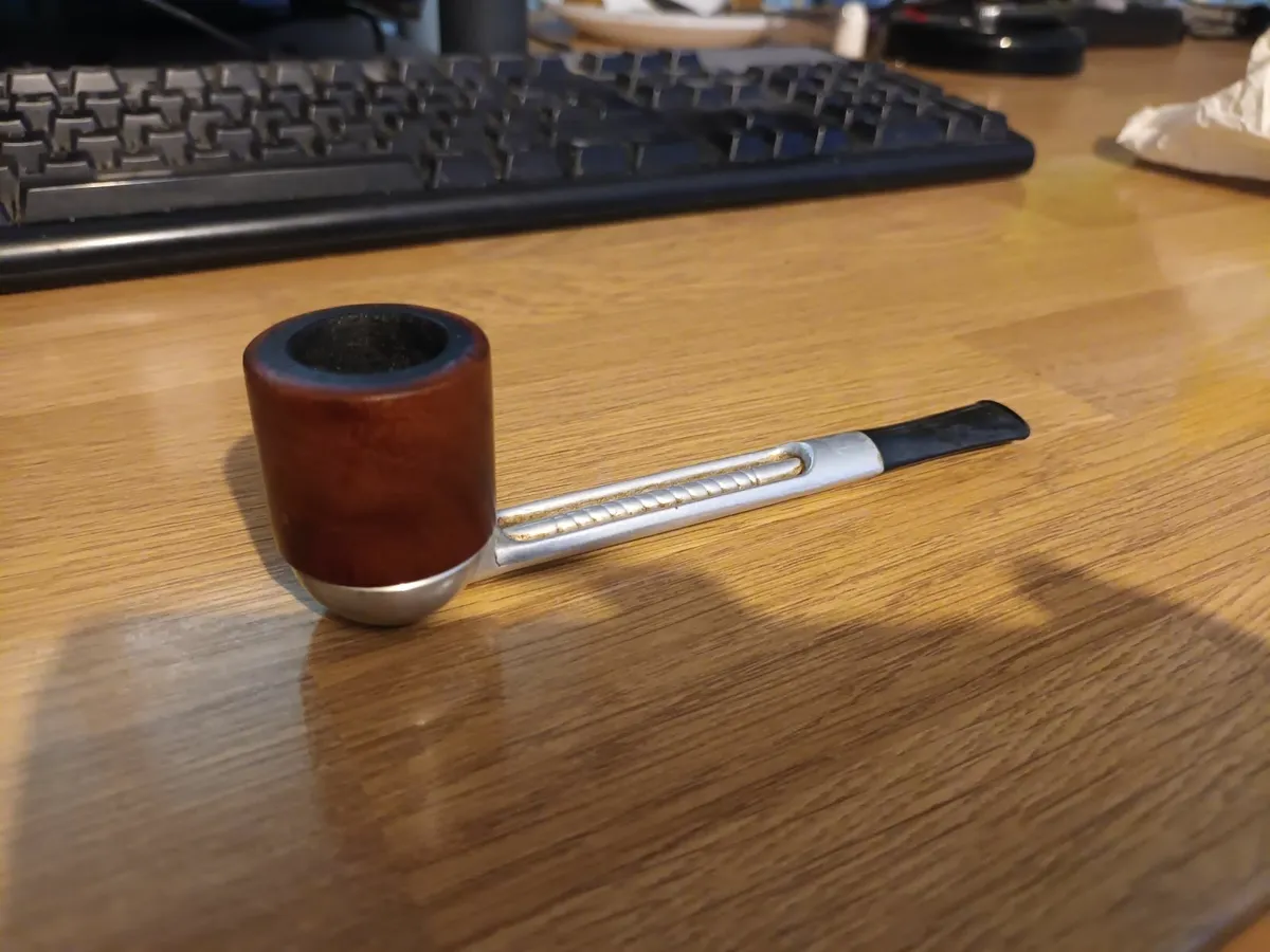 Vintage Falcon Tobacco Pipe - Image 1