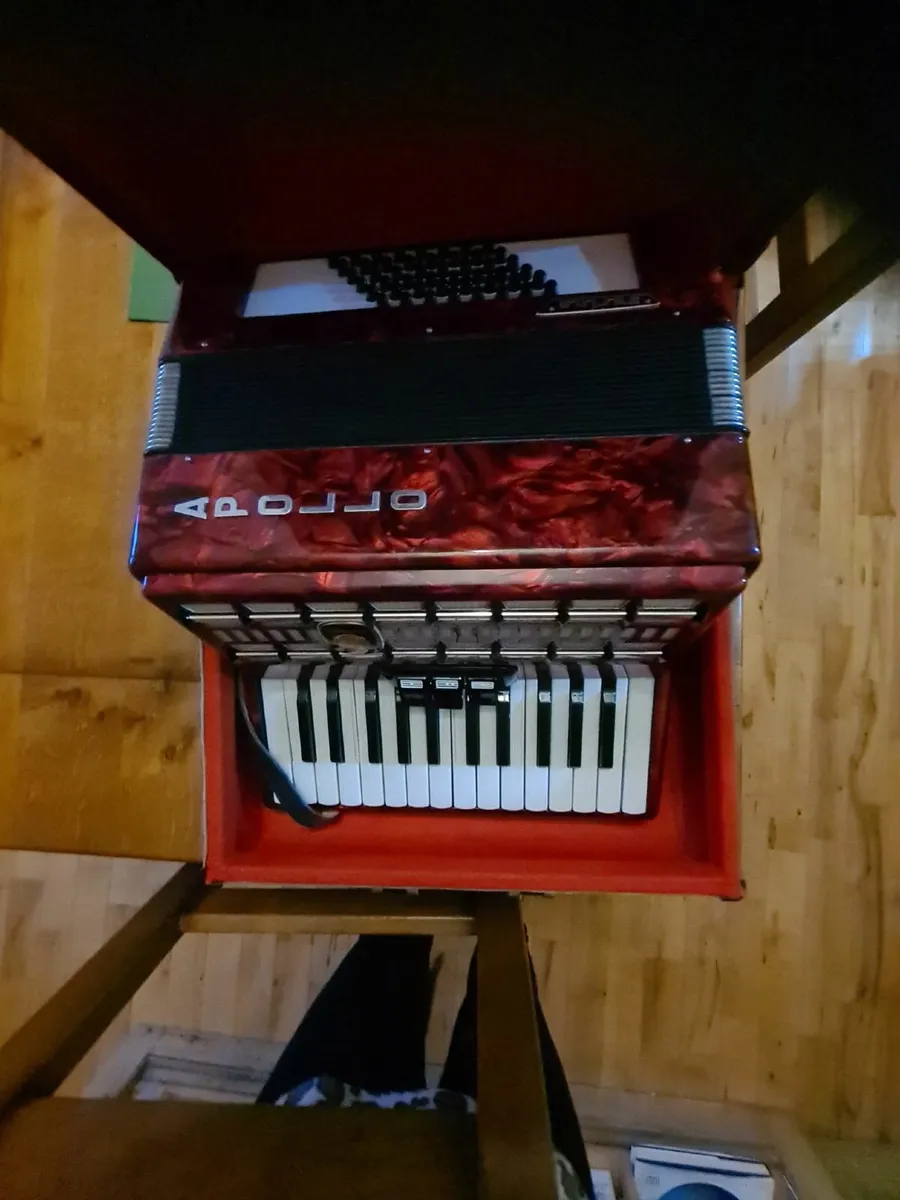 Weltmeister Apollo Serino Piano Accordion – - Image 2