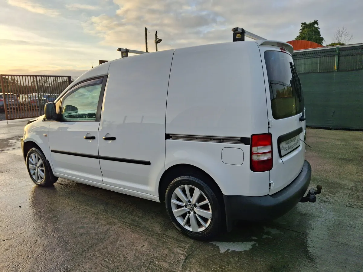 2014 Volkswagen Caddy Tdi - Image 3