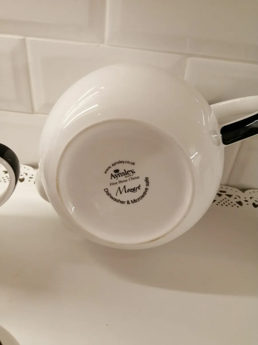 Aynsley China - Image 1