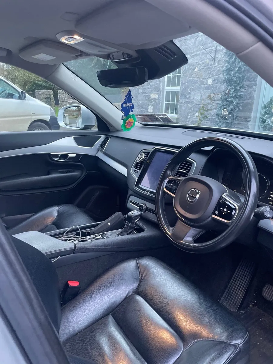 Volvo XC90 2016 - Image 4